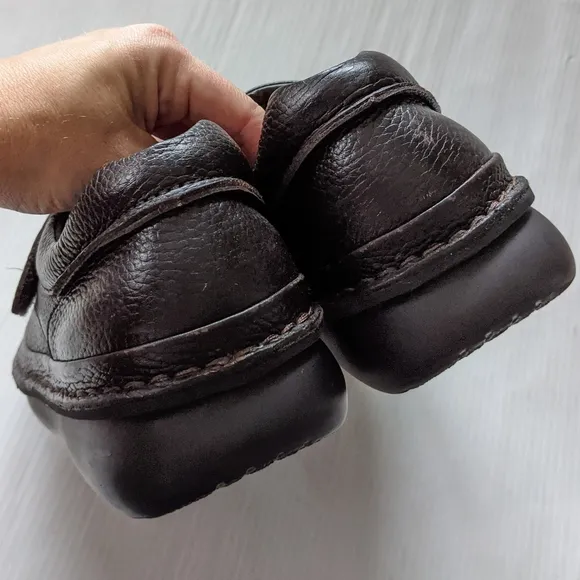 Propet Men's Brown Leather Shoes