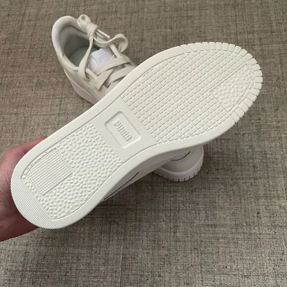 PUMA Women's Carina Street Shoes Sneaker Size 8 White Vapor Gray NEW Active Gym