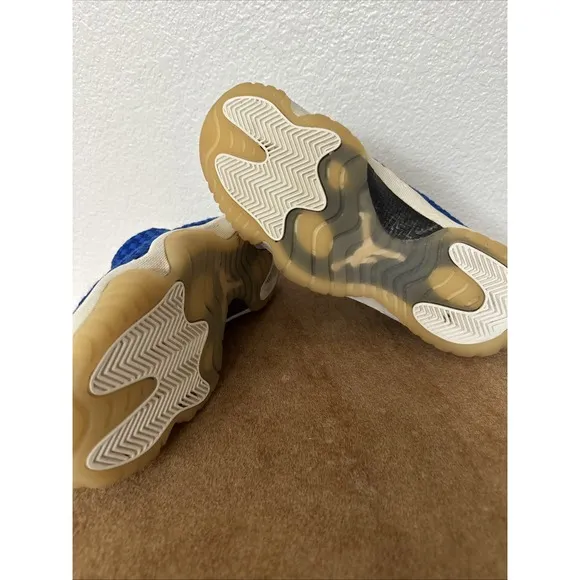Rare Air Jordan Future Gym Blue White Size 8 2014 Release - Great Condition