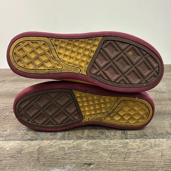 RARE Reebok Ice Cream Board Flip ‘Bones &amp; Cones’ 75-161571 Size 7