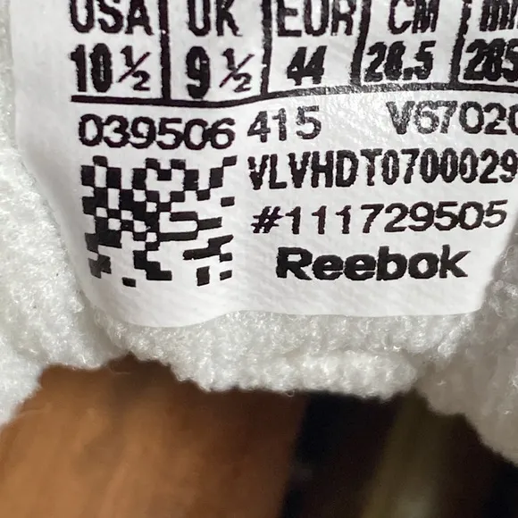 Reebok Classic Renaissance  Athletic Running Shoes Mens size 10.5 Cream