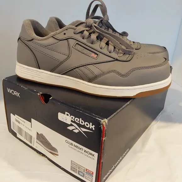 Reebok Men's Gray Sneakers 8M