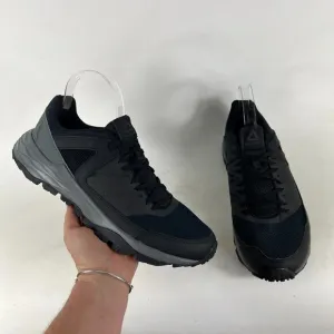 Reebok Run Sneakers Men's 9 Black Gray Lace Up Low Top Running Athletic Shoes