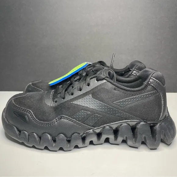 Reebok Zip Pulse Women’s size 6