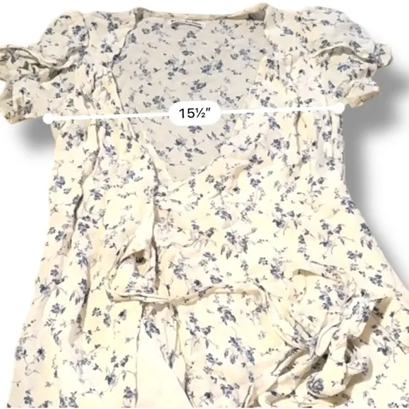 Reformation Ellwood Short Sleeve Wrap Mini Dress in Sinead White Blue Floral M