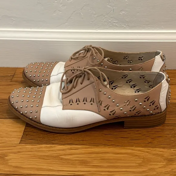 Sam Edelman Womens JaynaOxfords White Beige Leather Studded Y2K 8.5 8 1/2 Shoes