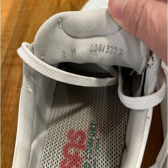SAS “Free Time” walking shoes size 8M in GUC