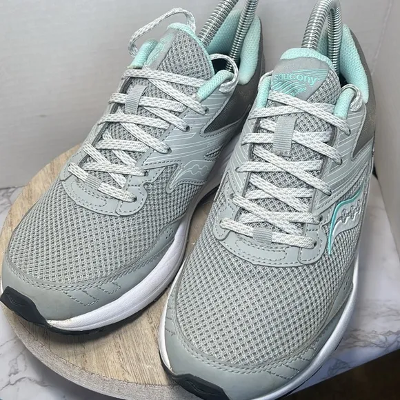 SAUCONY COHESION 14 RUNNING OR WALKING SHOES POWDER BLUE Casual Comfy Athletic