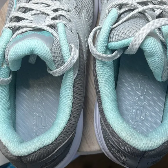 SAUCONY COHESION 14 RUNNING OR WALKING SHOES POWDER BLUE Casual Comfy Athletic