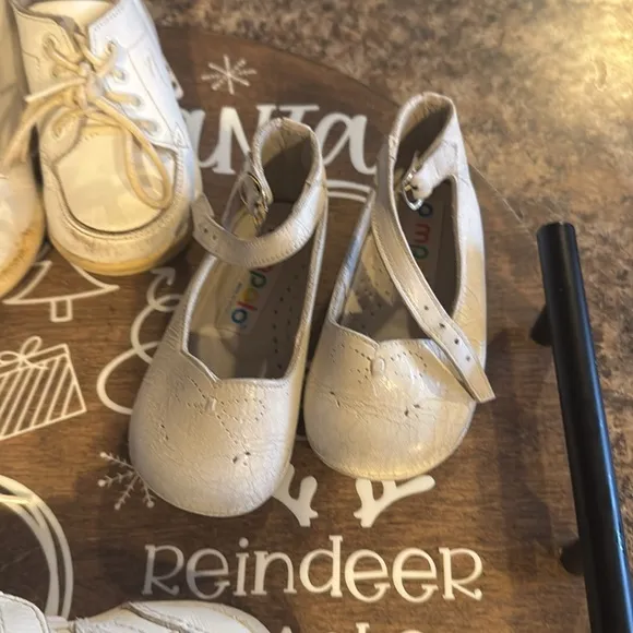 Set of four vintage baby shoes size 4