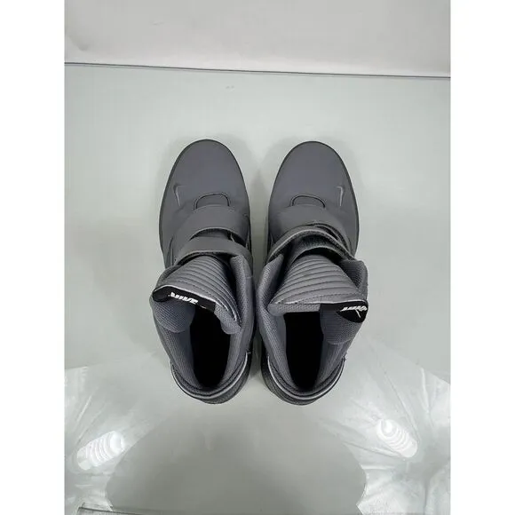 Size 13 -‎ Mens Nike Flystepper 2K3 Gray Sneakers Shoes