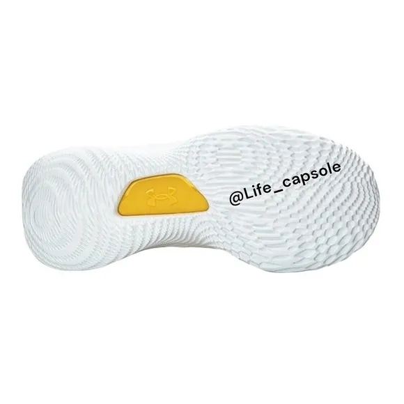 Size‎ 6.5Y Under Armour CURRY 8 Yellow Smooth Butter Flow White 3023527-701 GS