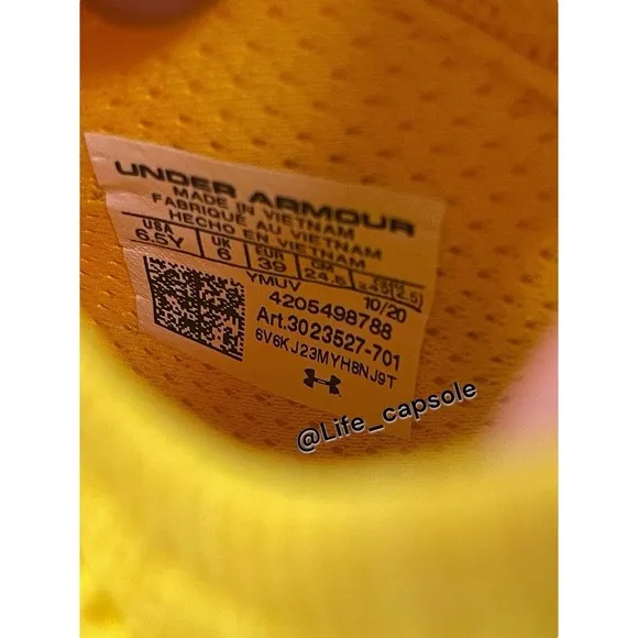 Size‎ 6.5Y Under Armour CURRY 8 Yellow Smooth Butter Flow White 3023527-701 GS