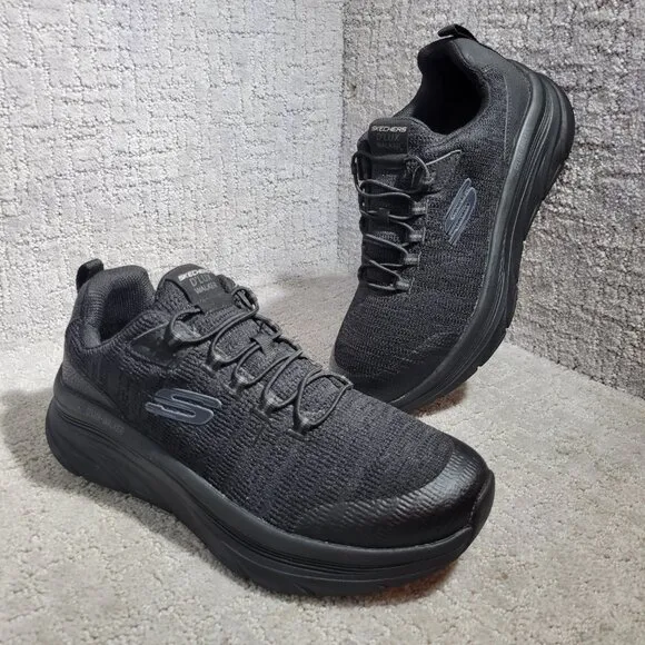 Skechers D’Lux Walker Relaxed Fit Men's Size 9.5 US Black Walking Shoes 232045