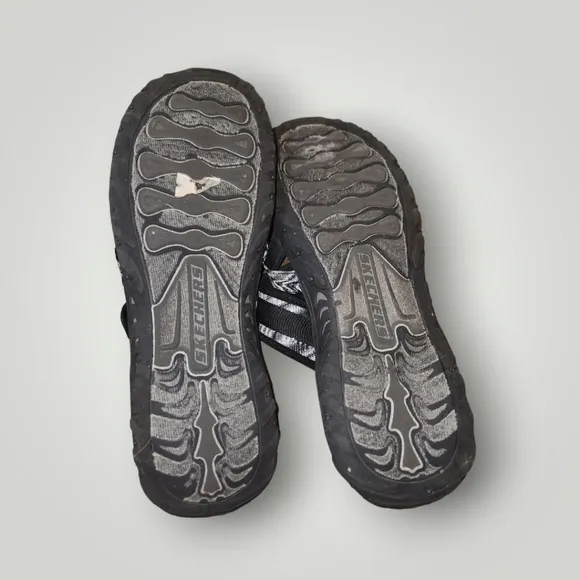 Skechers Women's Black and White Slip On Sz 10 SN40798 Outdoor Sandals
