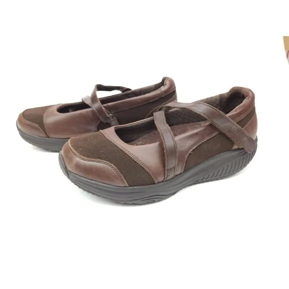 Sketchers Shape Ups Womens Size 9.5 Mary Jane Fitness Walking Shoes Brown 24866