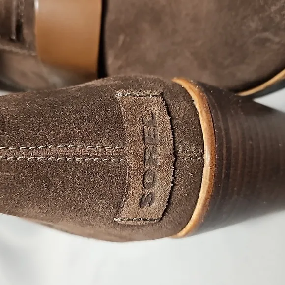 Sorel After Hours Wedge Boots With Zipper, Brown, Size 9.5 (Lot #778)