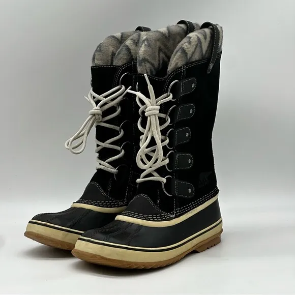 Sorel Joan of Arctic Waterproof Knit Boots. Size 9