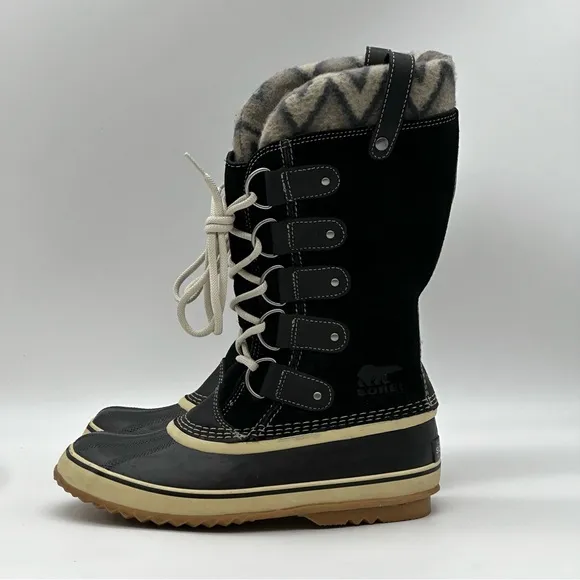 Sorel Joan of Arctic Waterproof Knit Boots. Size 9