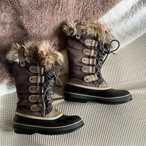 Sorel Joan Of Artic Women’s Boots Size 8 Taupe NL 1540-051