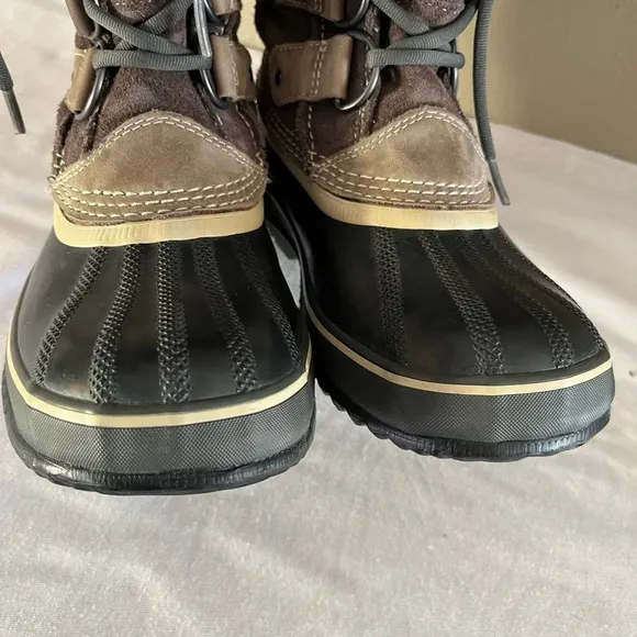 Sorel Joan Of Artic Women’s Boots Size 8 Taupe NL 1540-051