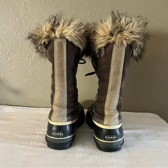 Sorel Joan Of Artic Women’s Boots Size 8 Taupe NL 1540-051