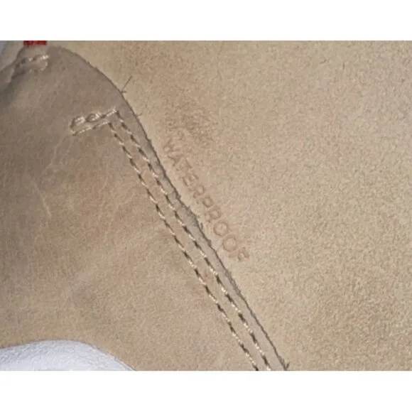 Sorel Kinetic Breakthru Caribou Womens Suede WP Insulated Boots Size 10 Cream