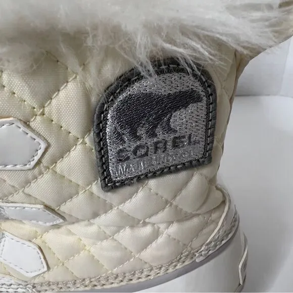Sorel Torino White Patent Fur Lining Waterproof Chunky Boots Size 7