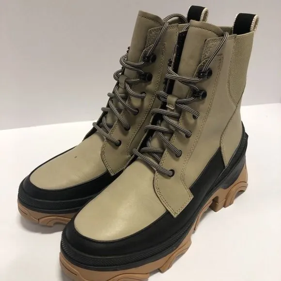 Sorel Women’s Brex Waterproof Winter Boots Tan, Size 7M