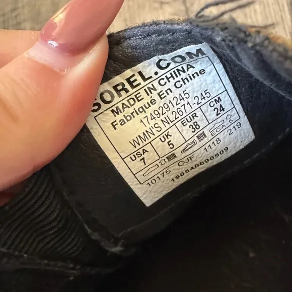 Sorel Women's Emelie Chelsea Boot