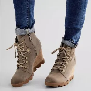 SOREL Women's Joan Uptown Lace Bootie — Waterproof Leather Wedge Boots Khaki 9
