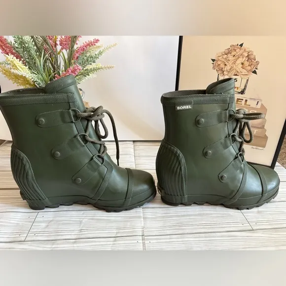 Sorel Women's Joan Wedge Rain Boots