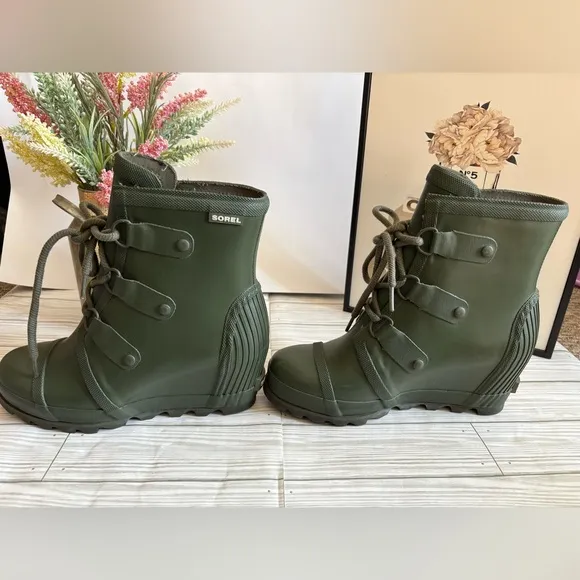 Sorel Women's Joan Wedge Rain Boots