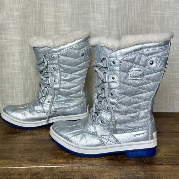 Sorel X Disney Tofino II Frozen 2 Silver Waterproof Shearling Boots Women Size 8