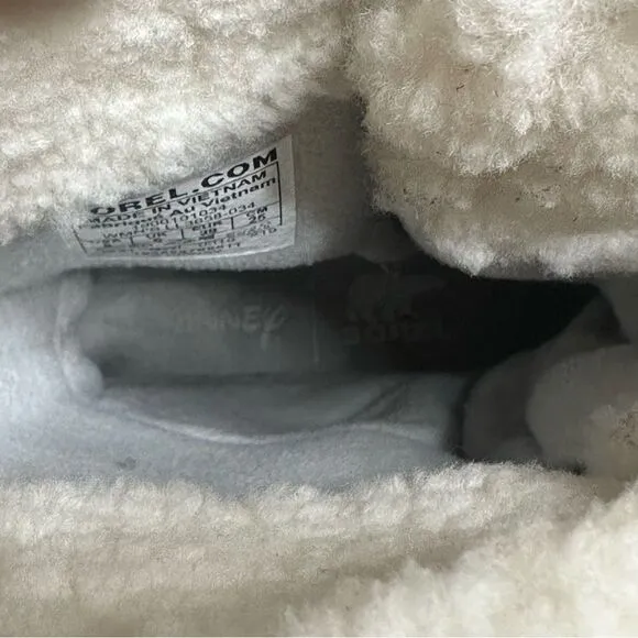 Sorel X Disney Tofino II Frozen 2 Silver Waterproof Shearling Boots Women Size 8