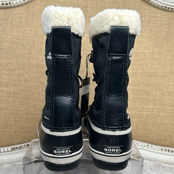 Sorel | Yoot PAC NYLON WP in Black, Size 4