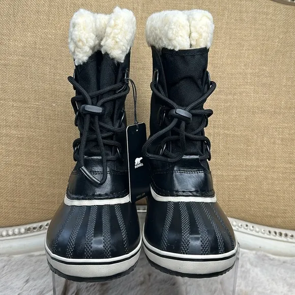 Sorel | Yoot PAC NYLON WP in Black, Size 4
