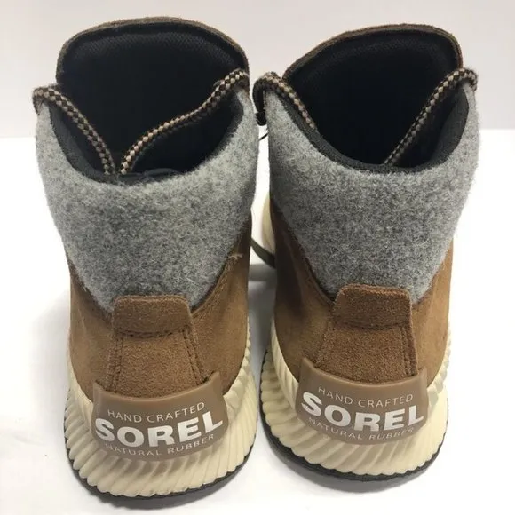 Sorel Youth Out N About Conquest Waterproof Boots, Big Kids’ Size 7 M