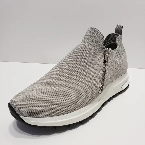 Steve Madden Sneakers