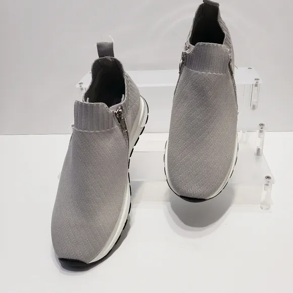 Steve Madden Sneakers
