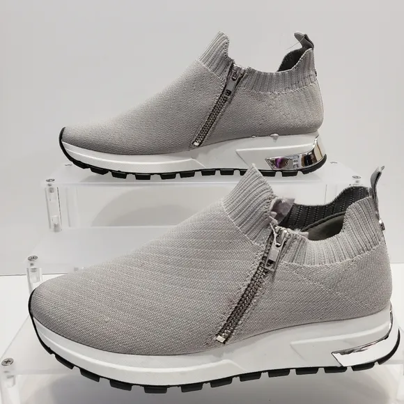 Steve Madden Sneakers