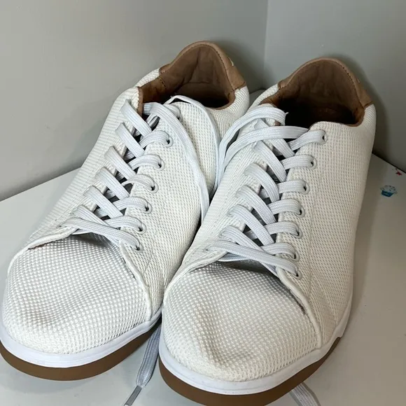 Straight Down Size 13 Mesh Performance Knit Classic Sneaker Shoes EUC