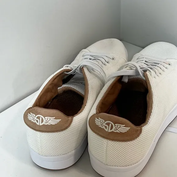 Straight Down Size 13 Mesh Performance Knit Classic Sneaker Shoes EUC