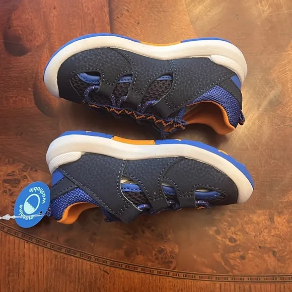 Stride Rite wade 2.0‎ sneaker sandal size 5.5 wide New without box