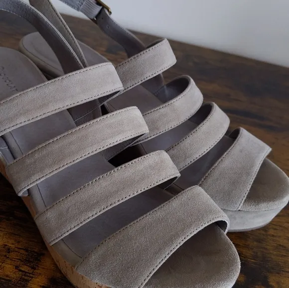 🆕🌿SUEDE SANTORINI SANDALS🌿