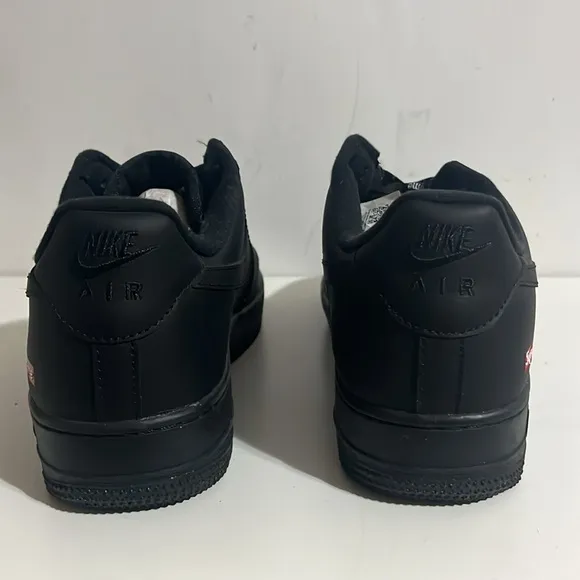 Supreme Black Men's Air force 1 size 10.5 black