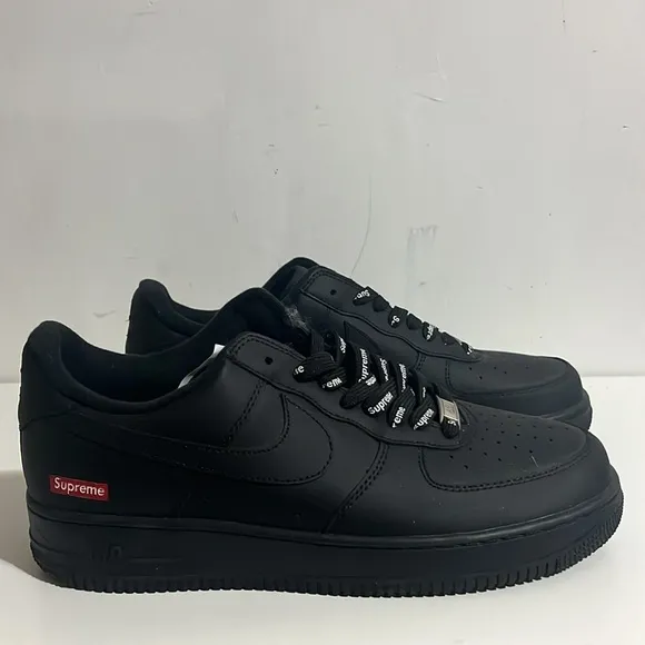 Supreme Black Men's Air force 1 size 10.5 black