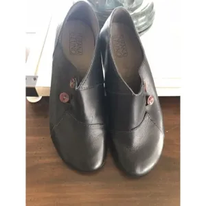 Suzana Izuno Womens 6 Flat Comfort Shoes Brazil Black Handmade Leather Round Toe