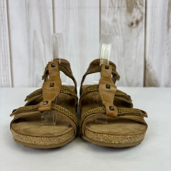 Taos Leather Wedge Sandals Strappy Velcro Comfort Cork Sandal Camel Size 9-9.5