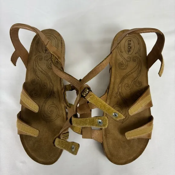 Taos Leather Wedge Sandals Strappy Velcro Comfort Cork Sandal Camel Size 9-9.5
